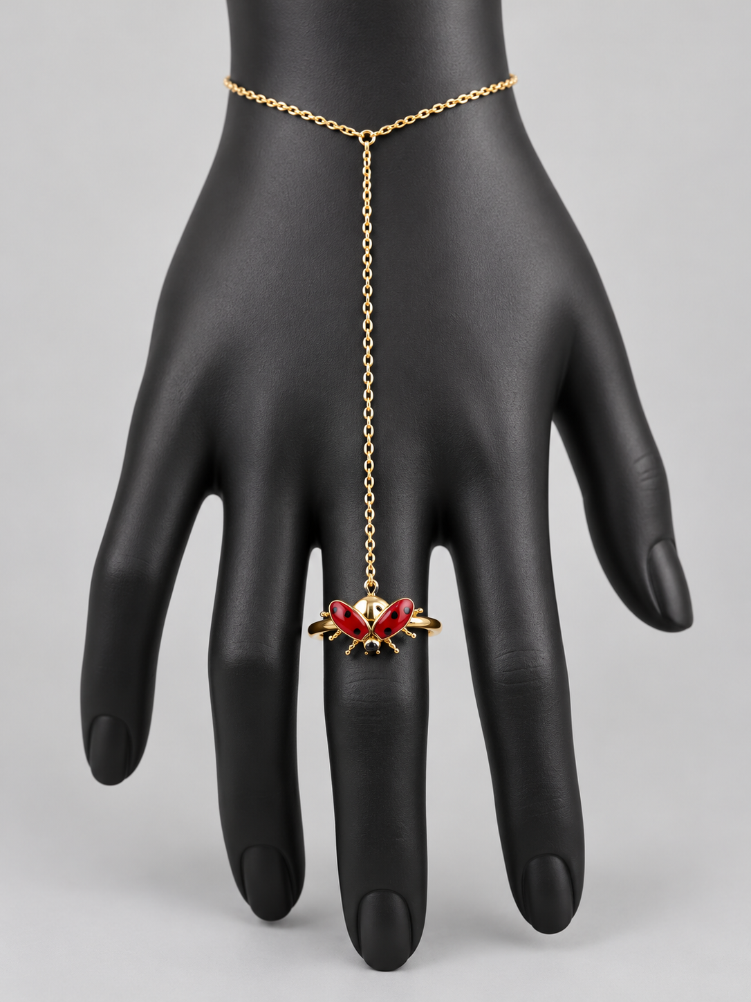 Clon con anillo con Ladybug